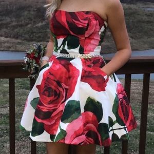 size 6 short Sherri Hill dress